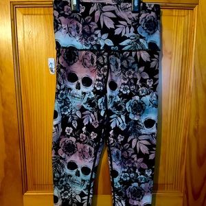 Skull Cropped Yoga Pants